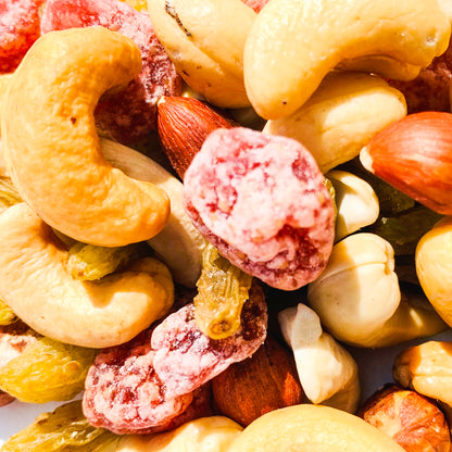 JFK Strawberries & Cashews Trail Mix - NY Spice Shop