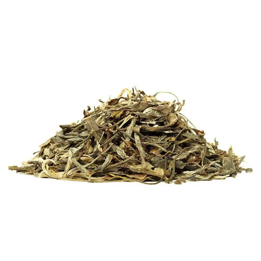 Our organic White spa tea is now available in convenient single-serving pyramid tea sachets! Our Beautiful White Tea is artfully blended to draw you into a state of wakeful relaxation. Our Beautiful White Tea leaves sprinkled with sensuous apricot-smelling osmanthus blossoms will leave you looking and feeling renewed. Promote your beauty and cleanse routine with this fragrant, subtly sweet, natural source of antioxidants - NY Spice Shop